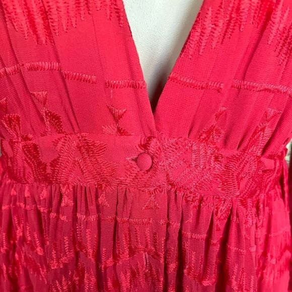 Olivia Culpo x Le Tote Red Long Sleeve Embroidered Maxi Dress Size L - Picture 9 of 10